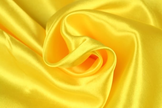 15 meter satijn stof - Geel - 100% polyester
