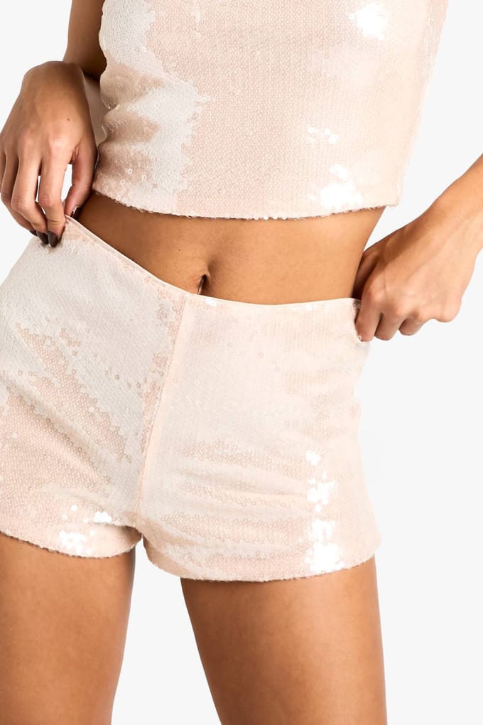 boohoo Dames Sequin Hotpant | Champagne | Maat: 14