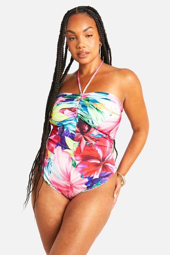 boohoo Dames Plus Geraffeld Voorkant Bandeau Zwempak | Maat: 56