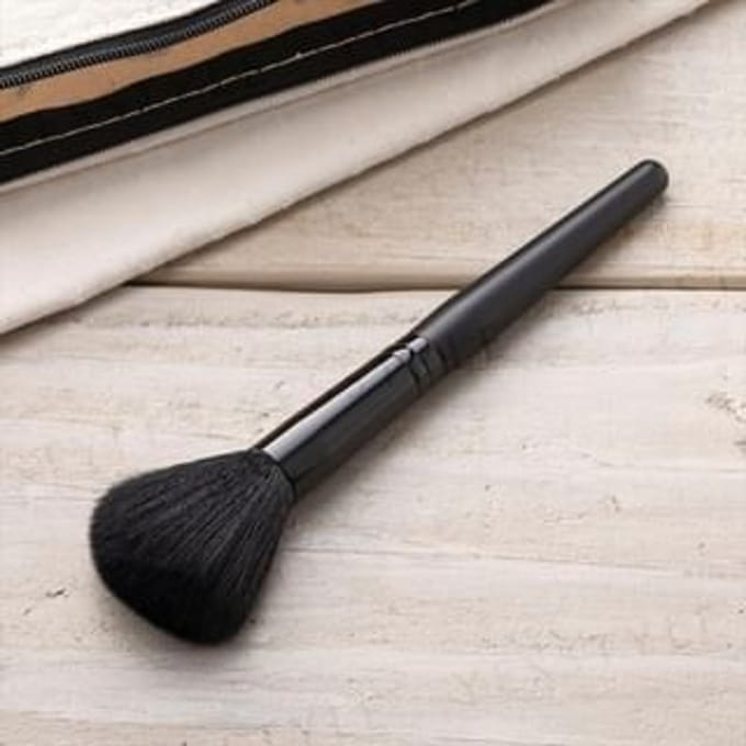 KAI - cosmeup Powder Brush 1 pc