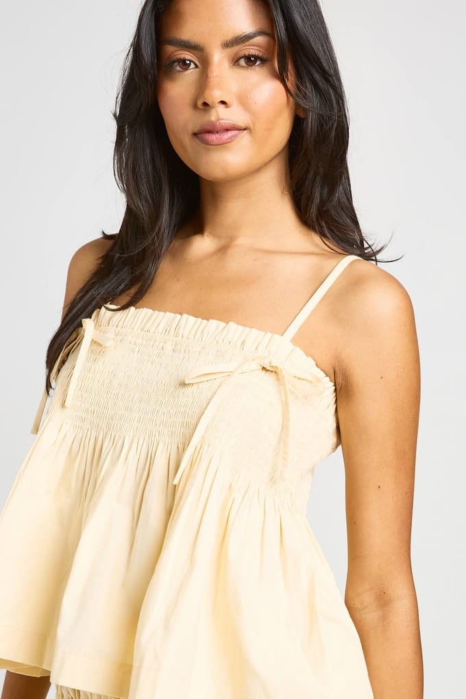 boohoo Dames Top Met Strikbandjes En Gerimpelde Peplum | Citroen | Maat: 42