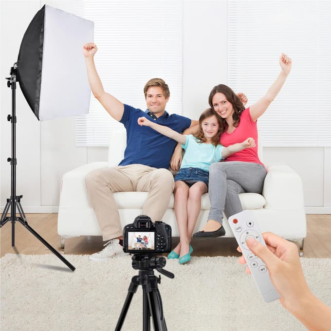 Andoer Studio Photography Light Kit Softbox-verlichtingsset inclusief 85W tweekleurig LED-licht + 40x40cm US Plug zwart