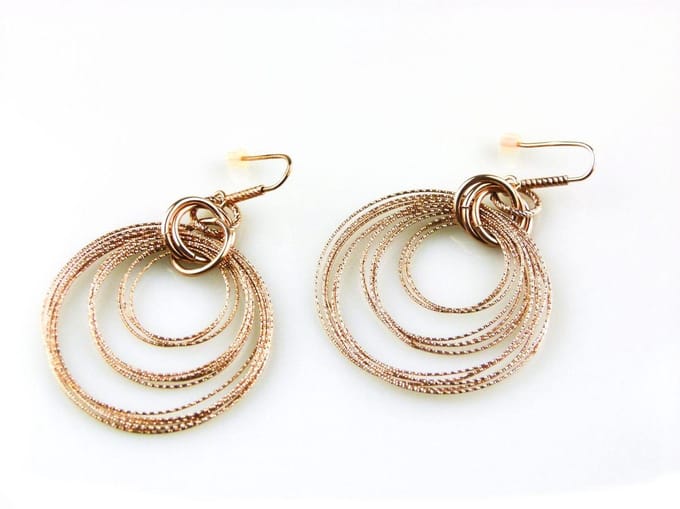 model Faustine oorringen in zilver roze verguld
