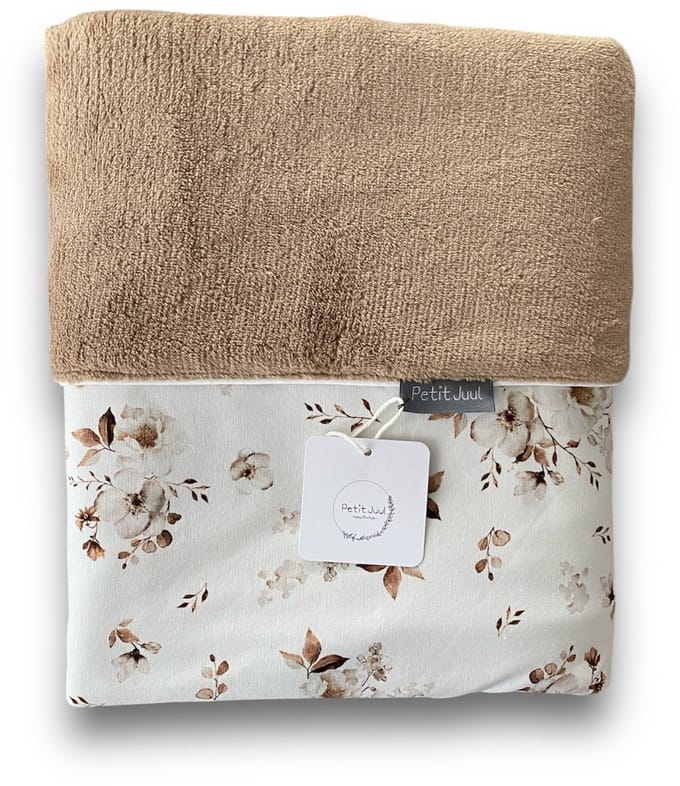 Petit Juul ledikantdeken Magnolia teddy bruin