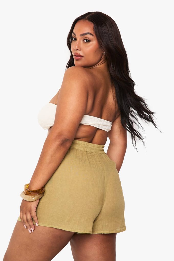 boohoo Dames Plus Cheesecloth Strandshorts | Khaki | Maat: 28