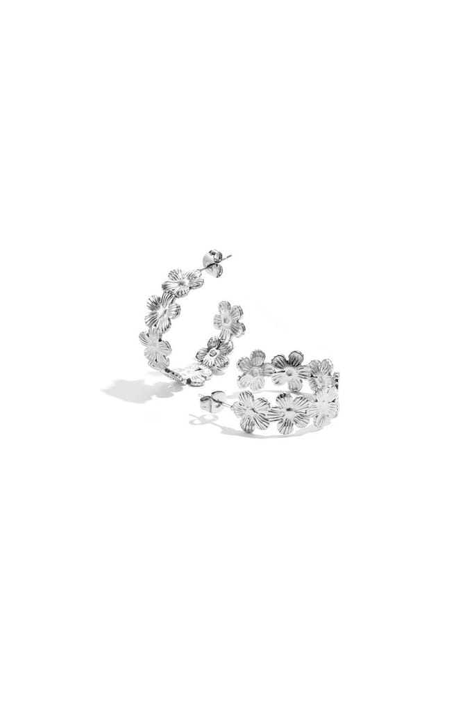 Oorbellen met madeliefjes Zilver