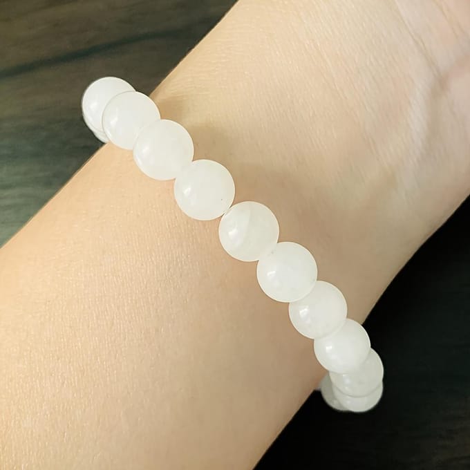 Elegante Natuurlijke Maansteen Armband Casual Chic Design Kralen, Eenvoudige Luxe Koppelsieraden, Maansteen Sieraden gray