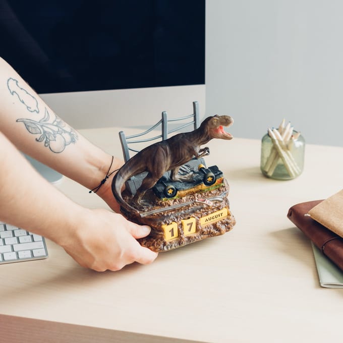 JURASSIC PARK - Resin 3D Perpetual Calendar - Kalender
