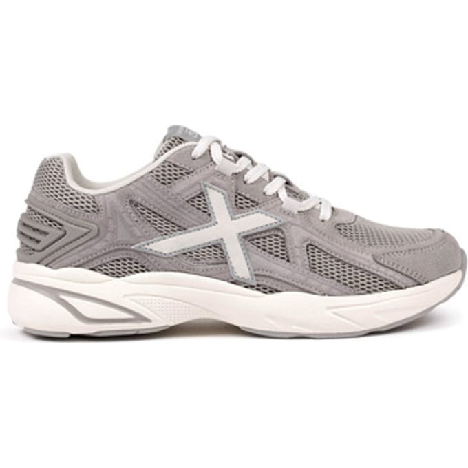 Lage Sneakers Munich -