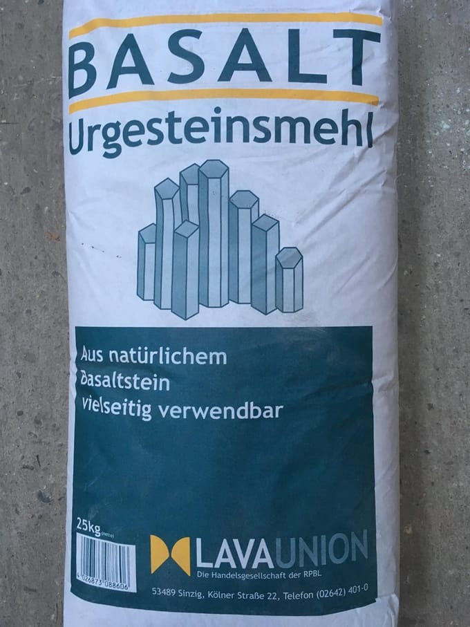 Basaltmeel 20kg voor verbetering kleigrond