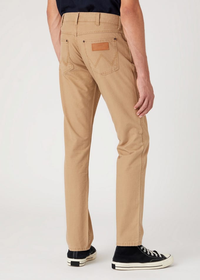Wrangler - GREENSBORO TIGERS EYE - W31 X L34