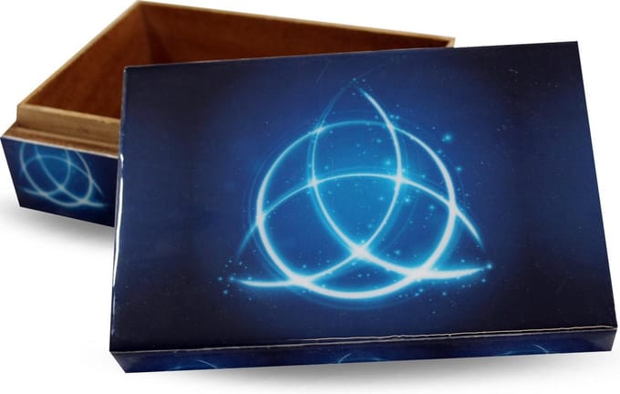 Triquetta Box 15x10cm. - Houten gelamineerde tarotdoos