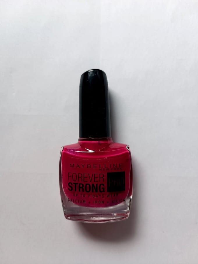 Maybelline - forever strong, 185 cranberry crush.