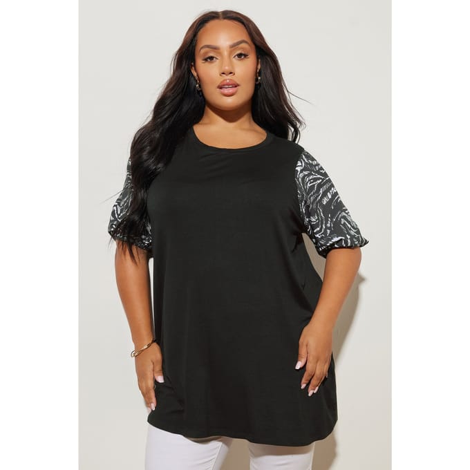 Yours Zwarte Top Met Dierenprintmouwen Size 48