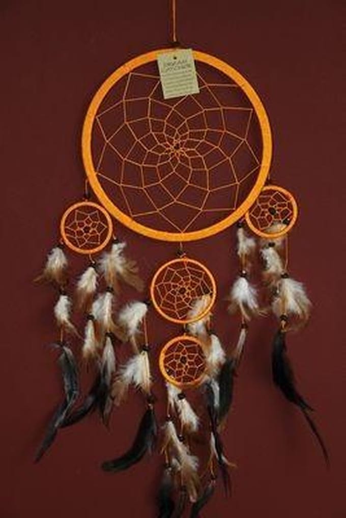 Dromenvanger / Dreamcatcher Ø22cm met kleintjes  - oranje