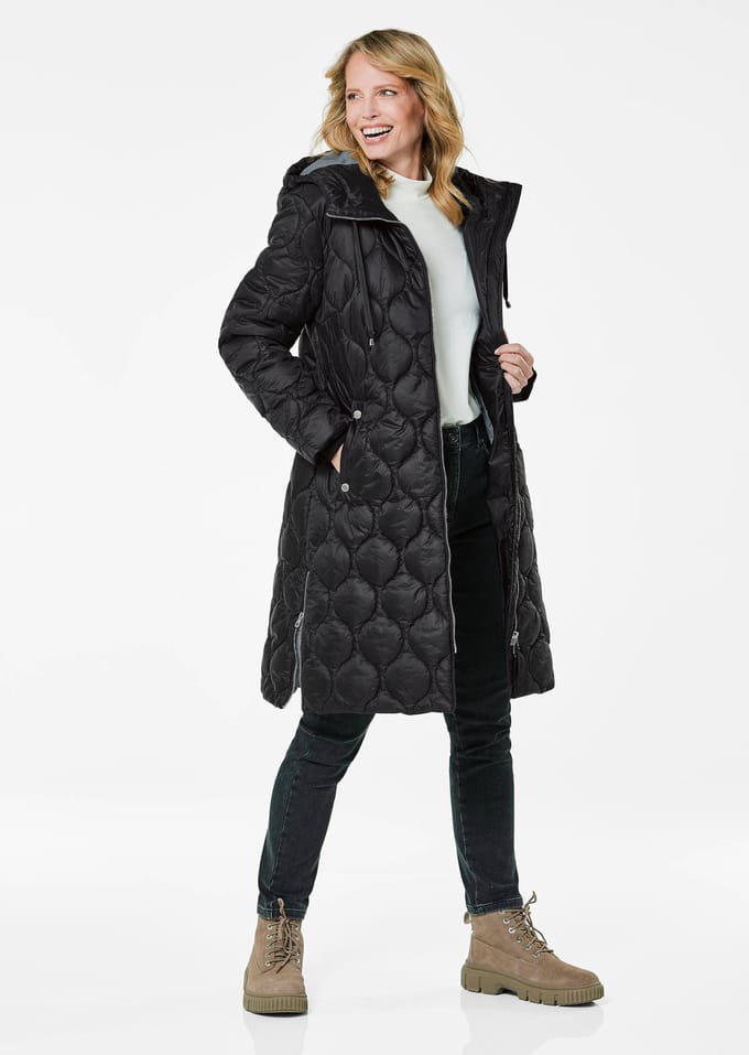 Gewatteerde mantel met capuchon - zwart - Gr. 54 van Goldner Fashion