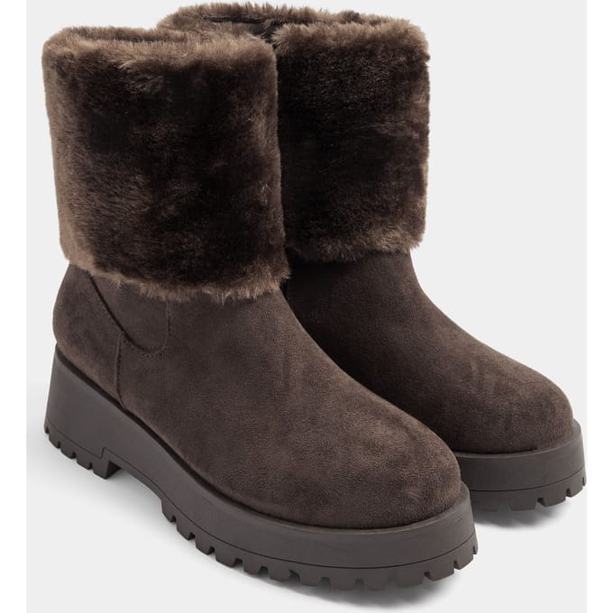 Yours Chocoladebruine Chelseaboots Met Sleehak Van Imitatiesuède In Brede Epasvormsize 42E