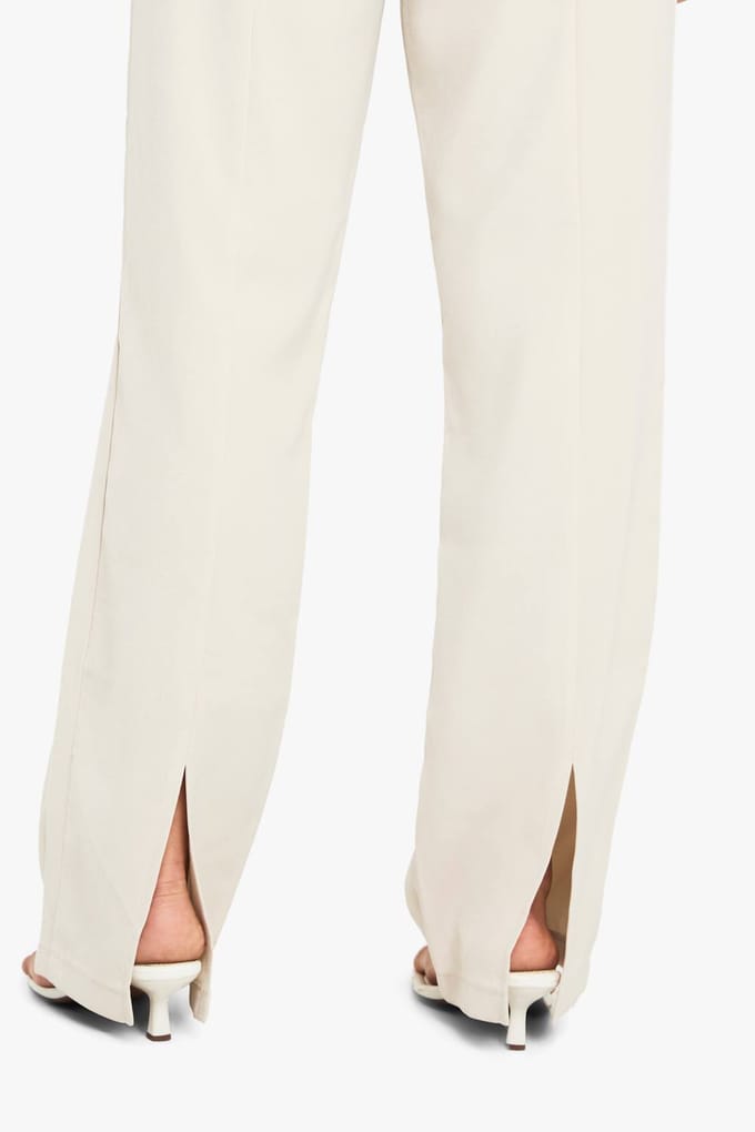boohoo Dames Belted Wide Leg Trousers | Beige | Maat: 38