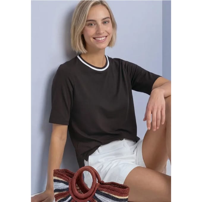 Shirt met ronde hals en contrasterende details