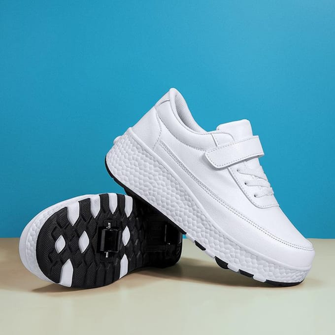Winter Kinderen Rollerblades Student Vierwielige Lamp Wegloop Schoenen Tiener Vervormbare Schoenen 41 white