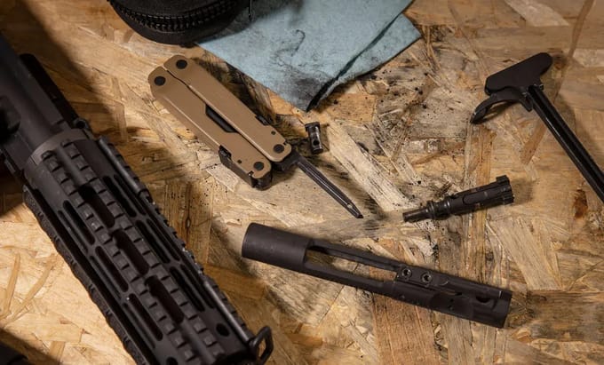 Leatherman Super Tool 300M Coyote – Militaire Multitool Voor Zwaar Werk