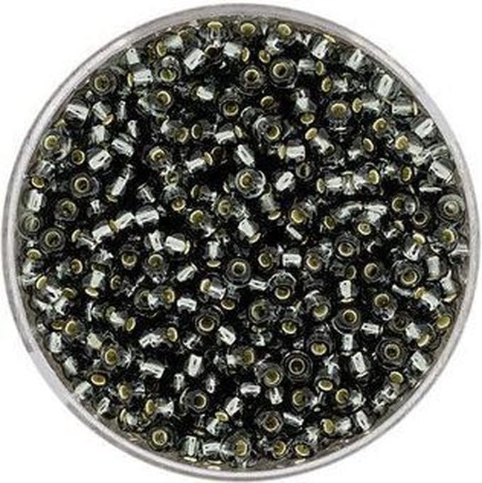 9268-4 Rocailles grijs zilveren kern 2.6mm