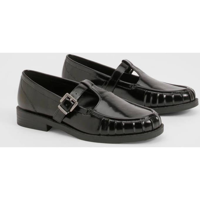 boohoo Dames Gerimpelde T-Bar Loafers met Details | Black | Maat: 3