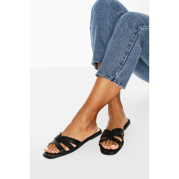 boohoo Dames Wide Fit Cross Strap Sliders | Zwart | Maat: 37