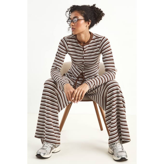 Dames Dsgn Studio Gestreepte Doorknoop Top Met Lange Mouwen | Mocha | Maat: 3XL