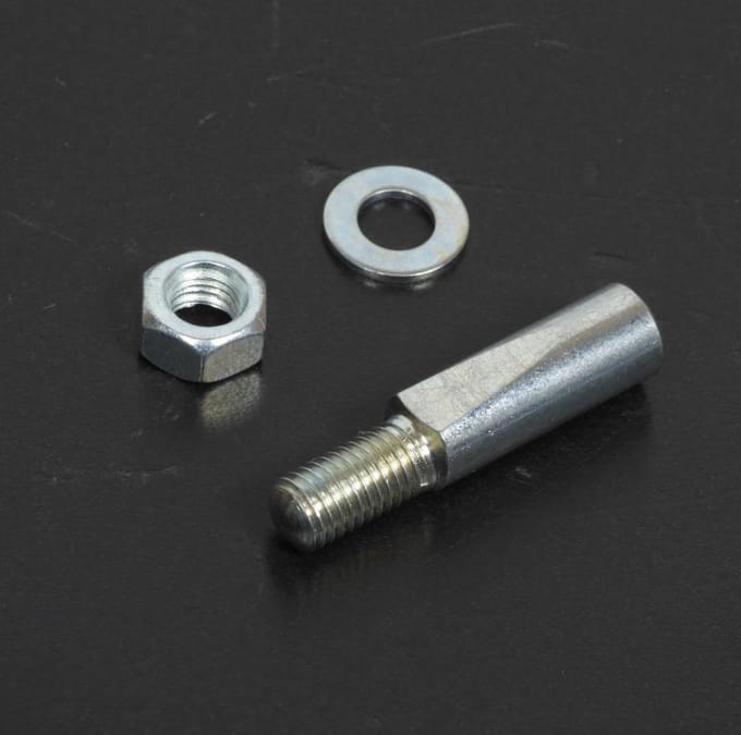 gefreesde pedaalbout Ø9mm x l40mm voor fietsbrommer solexbrommer