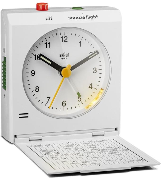 Braun BC05B Vintage Reiswekker Analoog met Snooze & Verlichting - Wit