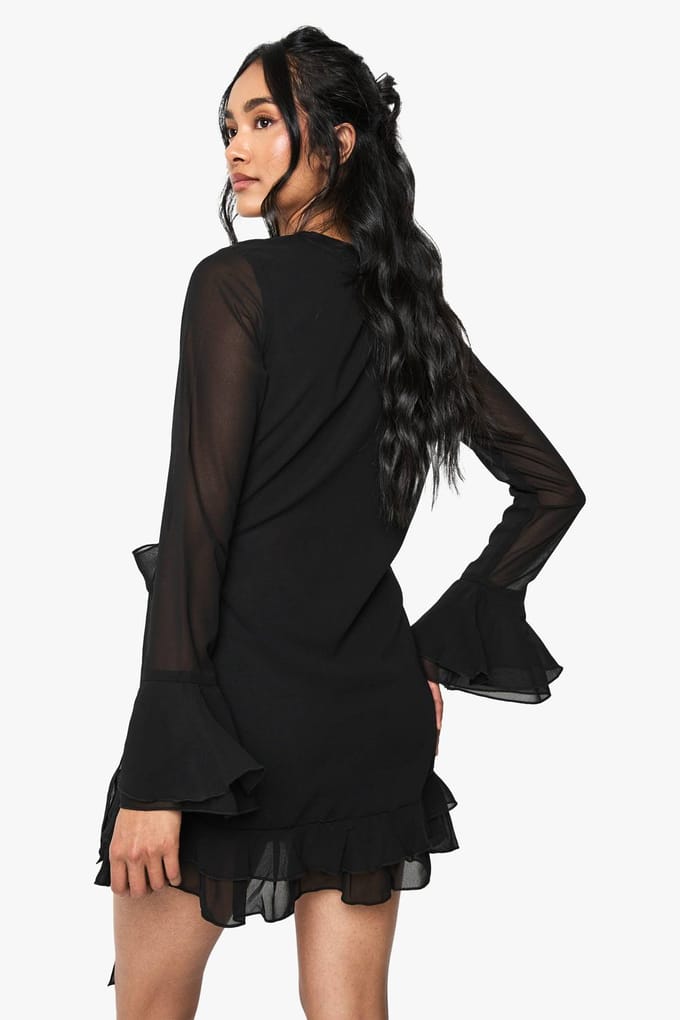 boohoo Dames Flair Mouw Chiffon Wrap Mini Jurk | Black | Maat: 8