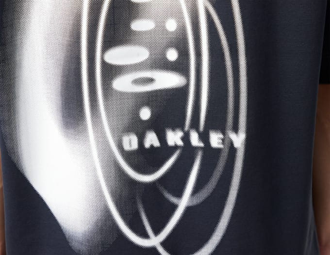 Oakley Reserve Ellipse T-Shirt, zwart