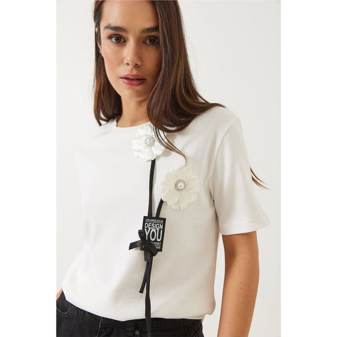 Geprinte Crew Neck T-shirt met Accessoire Detail