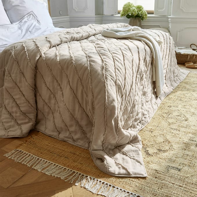 LOBERON Quilt Eynden beige