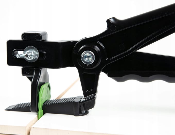 Ranplast tegelnivelleringsset 3 mm: 500 clips, 100 wiggen, tangen