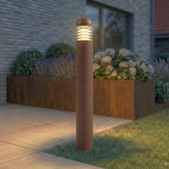 Lucande LED tuinpadverlichting Skagena, bruin, hoogte 90 cm, IP54