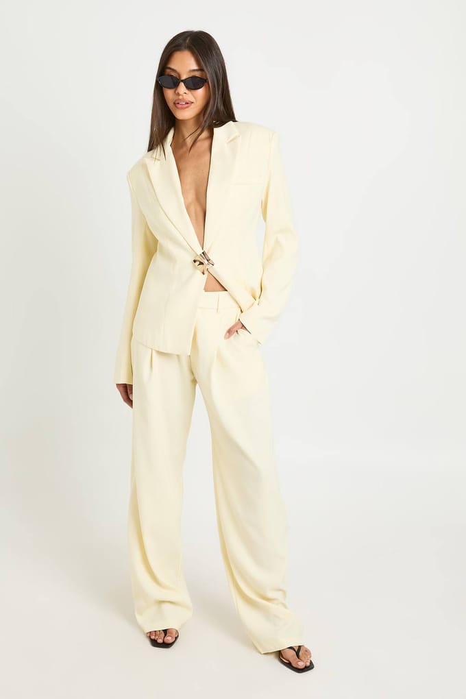 boohoo Dames Blazer Met Goudkleurige Tailleband | Lemon | Maat: 14