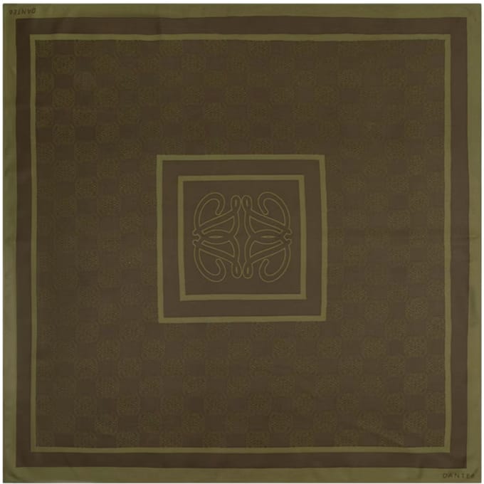 Dante 6 Monogram Printed Scarf Sjaals Olijf 263900