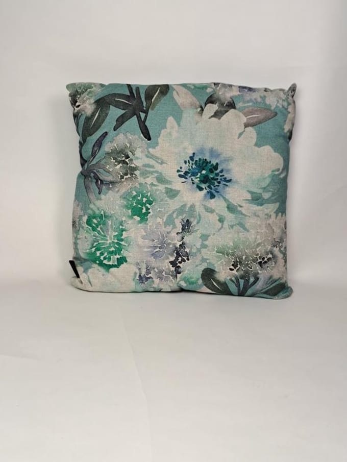 Madison sierkussen 45x45cm Flowers Blue