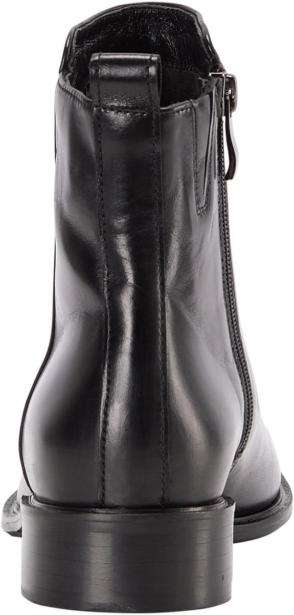 usha Schoenen