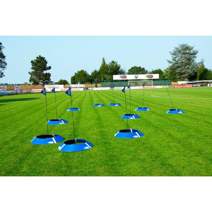 Set van 10 voetbal golfdoelen met meetlat en vlaggen Powershot