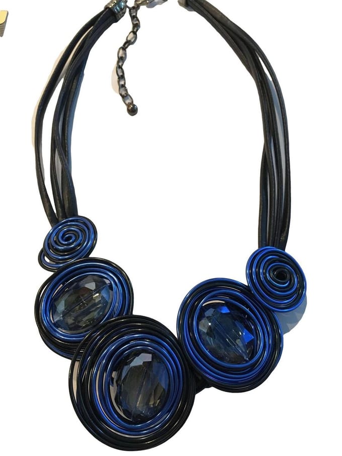 Petra's Sieradenwereld - Aluminiumketting blauw zwart