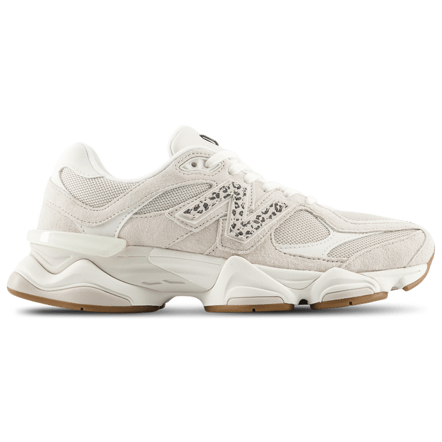 New Balance 9060 Sneakers Heren - Wit - Maat 47.5 - Leer