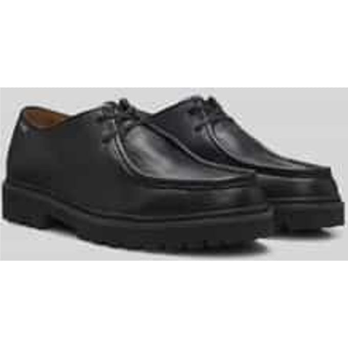 Veterschoenen van echt leer met label in reliëf