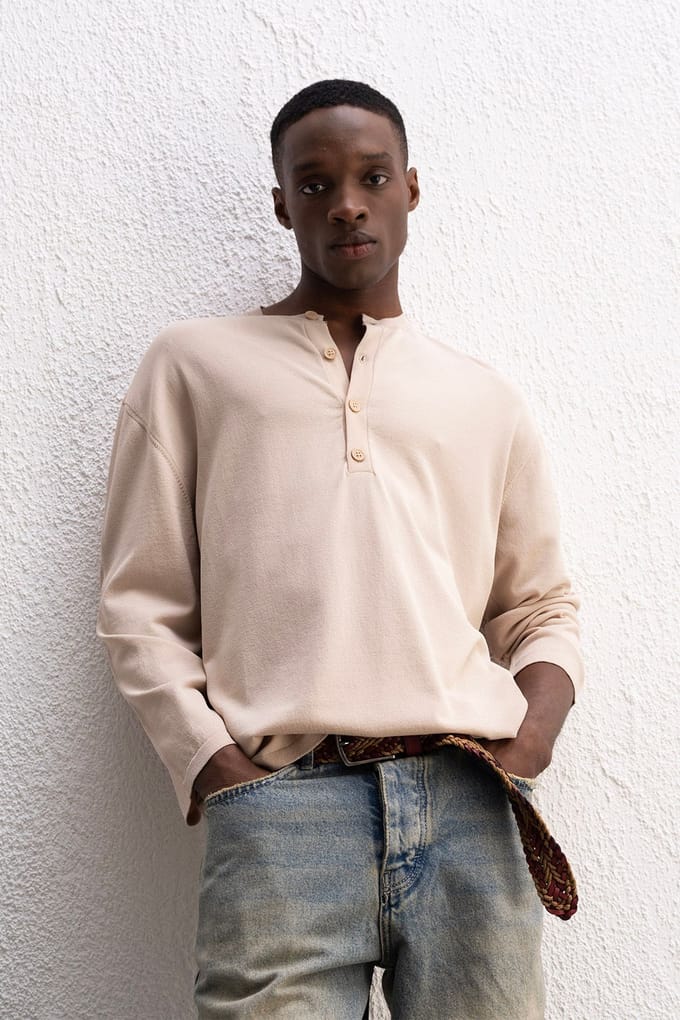 Comfort Fit Lange Mouwen Button-Kraag T-Shirt