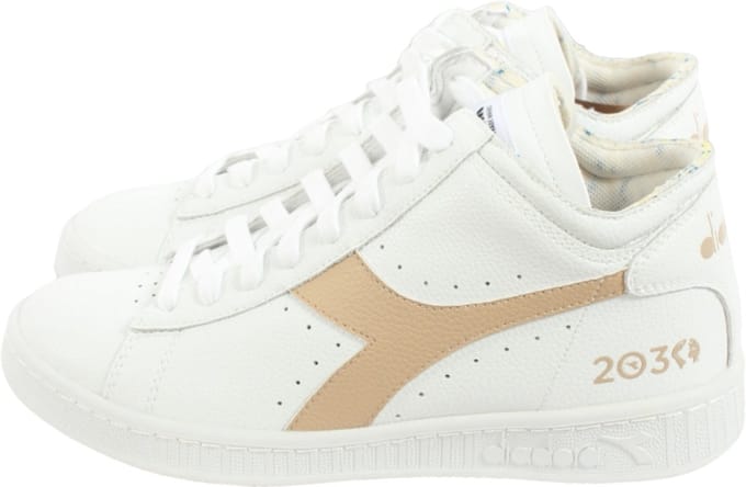 Diadora sneakers