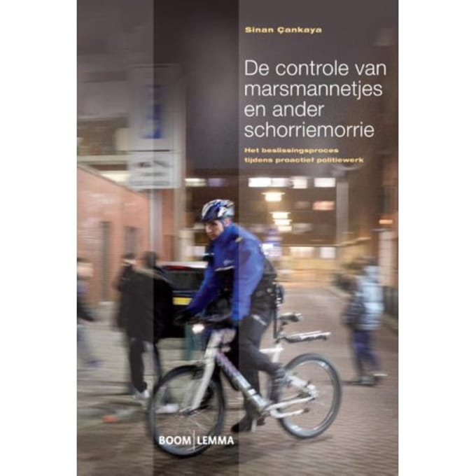 De Controle Van Marsmannetjes En Ander Schorriemorrie - Sinan Cankaya
