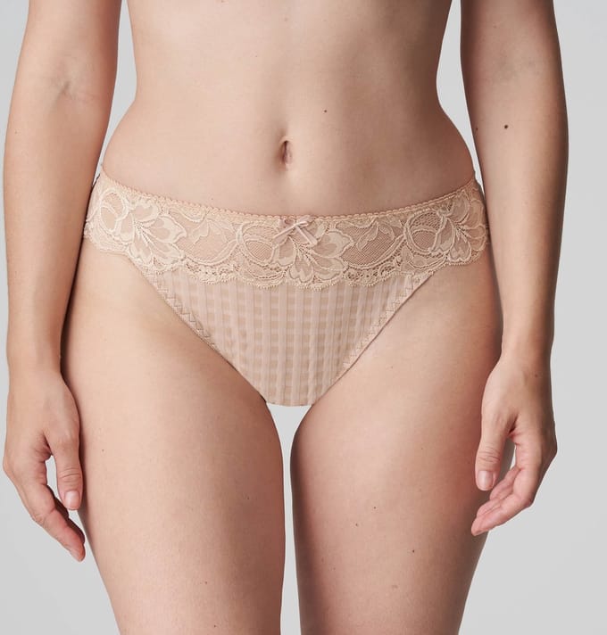 PrimaDonna Madison String 0662125 Caffé Latte - maat 44