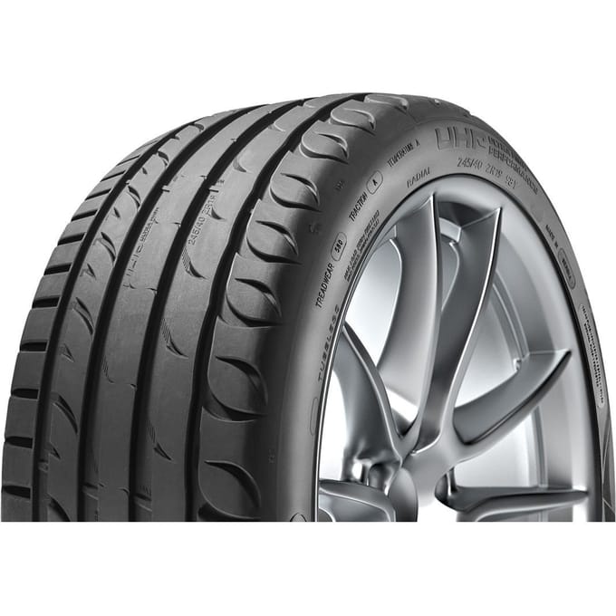 Zomerbanden KORMORAN Ultra High Performance 205/55R19 XL 97V